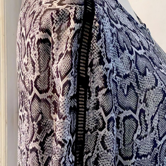 Cache sheer top/ jacket! - Picture 4 of 6